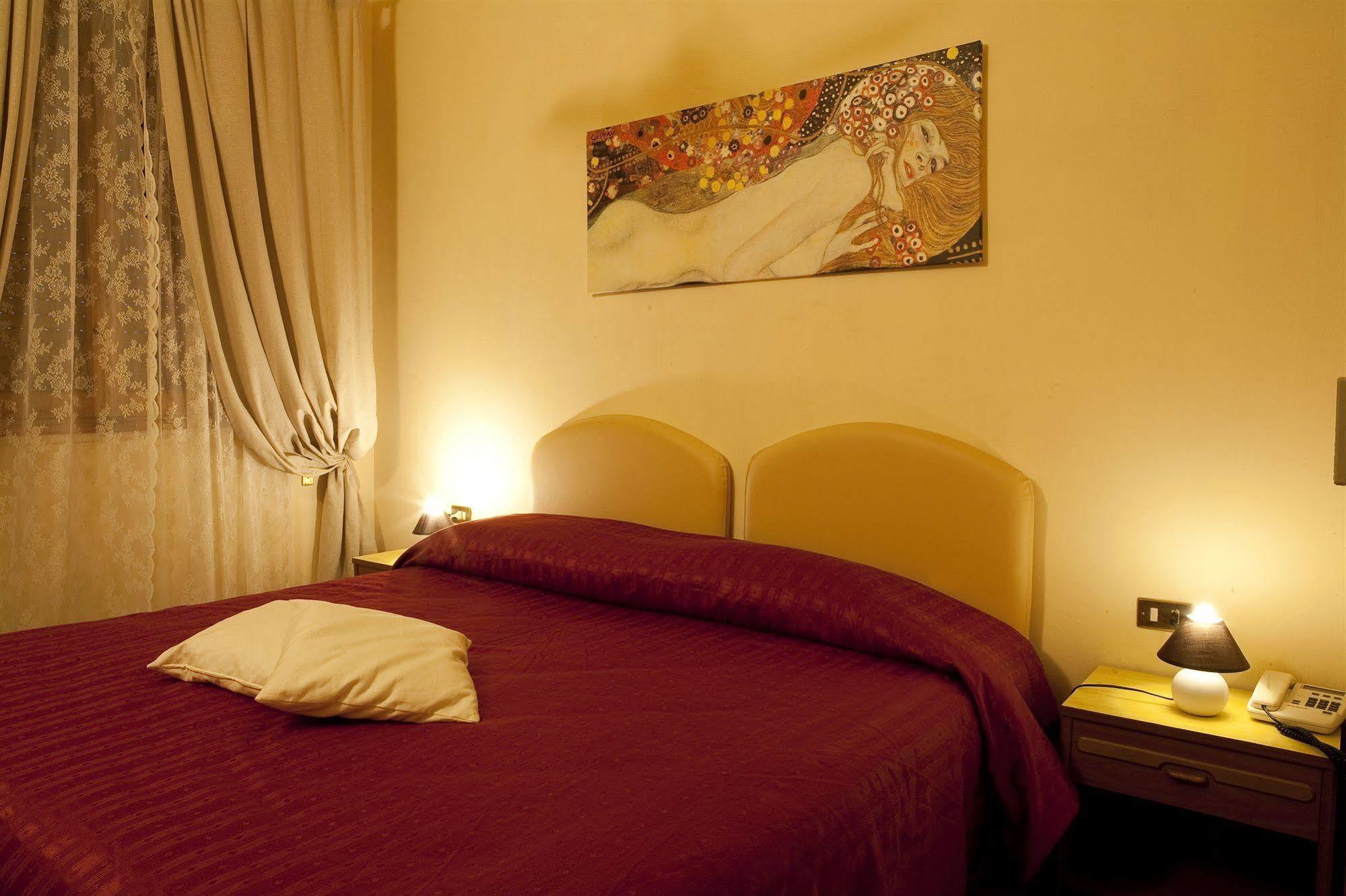 Hotel Centro Campi Bisenzio Exterior foto
